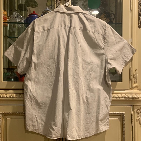 Men’s button down - Picture 2 of 2